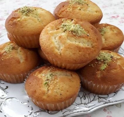 Јазди колач, популарни слаткиш из Јазда за послужење гостима